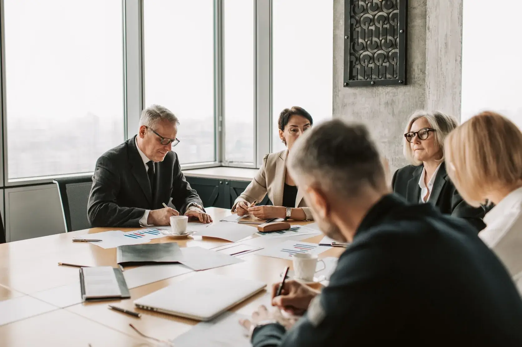 Closed-door roundtables